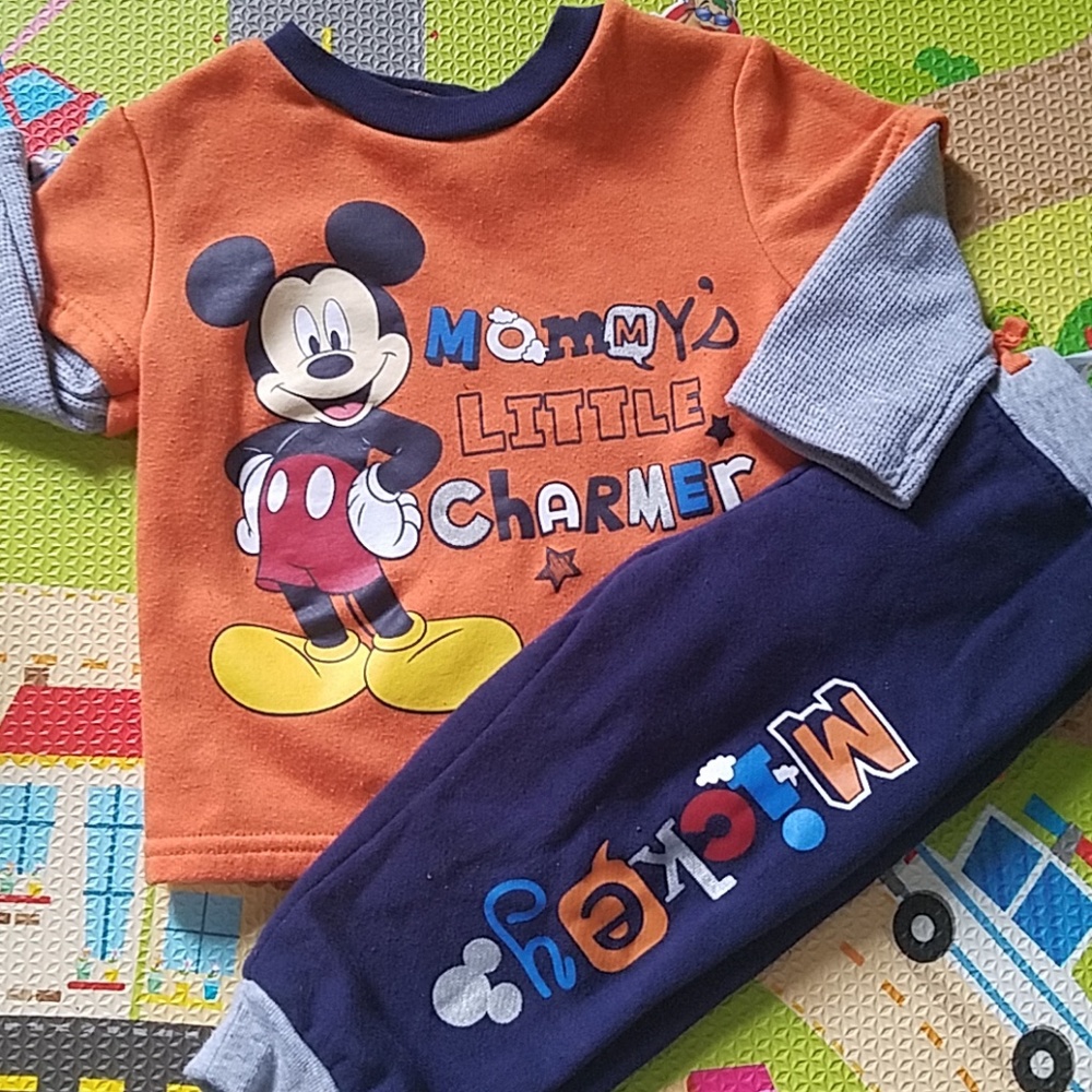 Sweater/Sweatpant Set